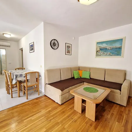Apartment With A Parking Space Baska, Krk - 19201