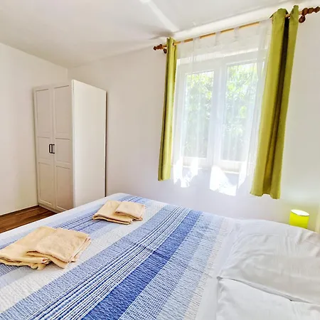 With A Parking Space Baska, Krk - 19201 Apartment Baska (Krk)