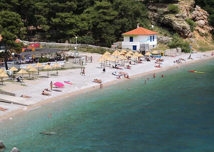 Apartament With Parking Space Baska, Krk - 19201 Baška