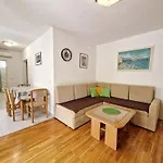 Apartment With Parking Space Baska, Krk - 19201